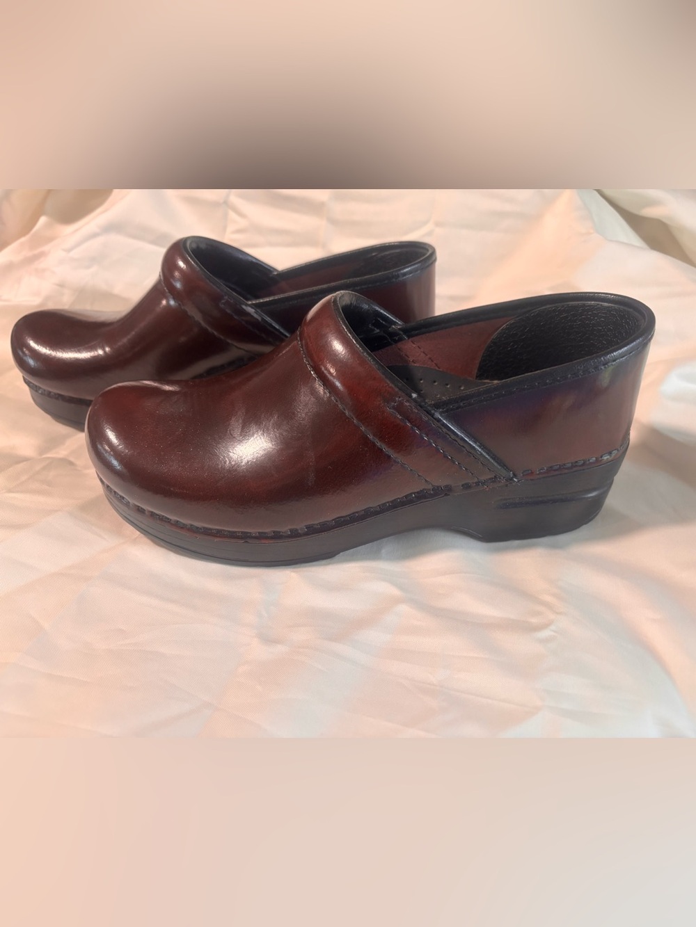 Dansko womens Leather Slip-On Clogs in Burgundy Brown 38N